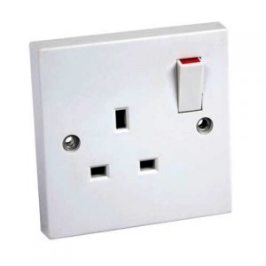 Axiom 1 Gang 13A DP Switched Socket